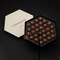 Benutzer definierte neue Hexagon Schokolade Geschenk box Luxus Dessert Schokolade Verpackungs box mit Einsatz Arabische Süßigkeiten Cookie Candy Papier boxen