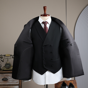 Costume de mariage pour <span class=keywords><strong>homme</strong></span> 3 pièces coupe ajustée, blazer à revers pointus croisé à 6 boutons, <span class=keywords><strong>pantalon</strong></span> élastique à fentes latérales et taille extensible, style <span class=keywords><strong>smoking</strong></span> - Product Image 4