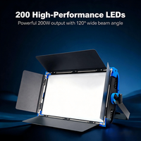LXC-300DPD 200W 5600K Luz LED de Estudio Ra96 DMX512 con Barndoors, Bloqueo de Engranajes, Construcción Metálica Inclinable y Portátil para Uso Profesional