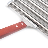 Grille à saucisses pour hot-dogs avec manche en bois extra long, barbecue pour des hot-dogs cuits uniformément, capacité de 5, argent