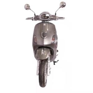 Scooter électrique à deux <span class=keywords><strong>roues</strong></span> au prix d'un <span class=keywords><strong>concessionnaire</strong></span>, style cool et élégant, couleur/fonctions personnalisables - Product Image 1