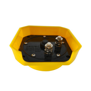 Interrupteur à deux positions jaune pour bateau, 109 mm x 93 mm, en plastique, protection électrique pour usage marin - Product Image 3