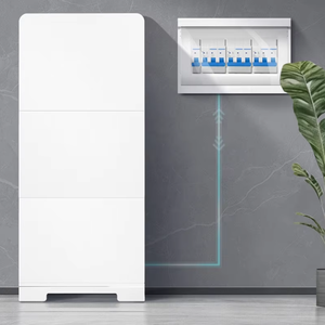 Kit solaire hybride tout-en-un empilable 5KW 6KW 8KW pour la maison avec batterie LiFePO4, onduleur, panneaux solaires et sortie AC 10KW - Product Image 1