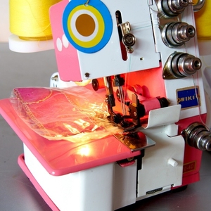 FN2-4D-B <strong>Second</strong> <strong>Hand</strong> German Brand 3-thread/4-thread <strong>Sewing</strong> <strong>Machine</strong> and Overlock <strong>for</strong> <strong>Sale</strong> - Product Image 5