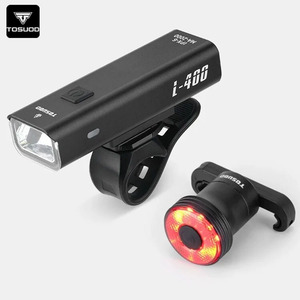 Feux <span class=keywords><strong>de</strong></span> vélo solaires TOSUOD pour la conduite <span class=keywords><strong>de</strong></span> nuit sur route et VTT – Phare avant et feu arrière haute luminosité – Équipement cycliste - Product Image 1