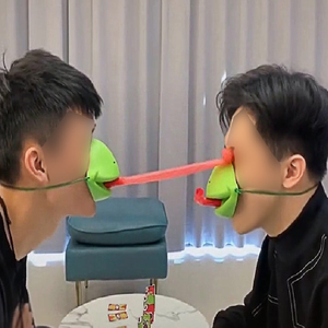 新登場！カエル・ドラゴン・カメレオン型卓上おもちゃ、奇妙なプラスチック製スリングショット（吐き出す舌付き）、パーティーやコンテストに最適 - Product Image 3