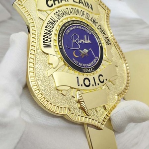 מחזיק מתכת גדול לחלון רכב עם תושבת לתג גדול לרכב - Product Image 3