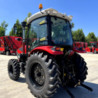 Tracteur à roues haute performance 80 CV 4x4 Euro5 avec attelage 3 points et semoir pour terres agricoles et pépinières