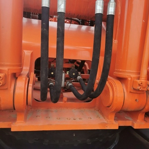รถขุดดิน Doosan รุ่น DH420LC-7 มือสอง ขนาดใหญ่ 42 ตัน ผลิตในเกาหลี ของแท้ สภาพดี นำเข้าจากจีน - Product Image 5