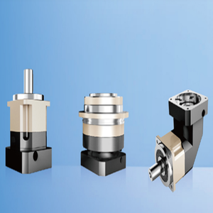 Attrezzatura Robotica per Carichi Pesanti: Stabilità, Velocità di Ingresso, Capacità di Carico, Precisione, Efficienza Energetica, Accuratezza di Trasmissione - Product Image 1