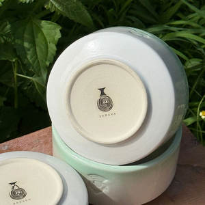 Tazón de Cerámica de Lujo Hecho a Mano con Esmalte Celadón y Perla, de Gres de Alta Cocción, con Esmalte Craquelado, Apto para Microondas, para Cereales, para Mesa Moderna del Hogar - Product Image 3