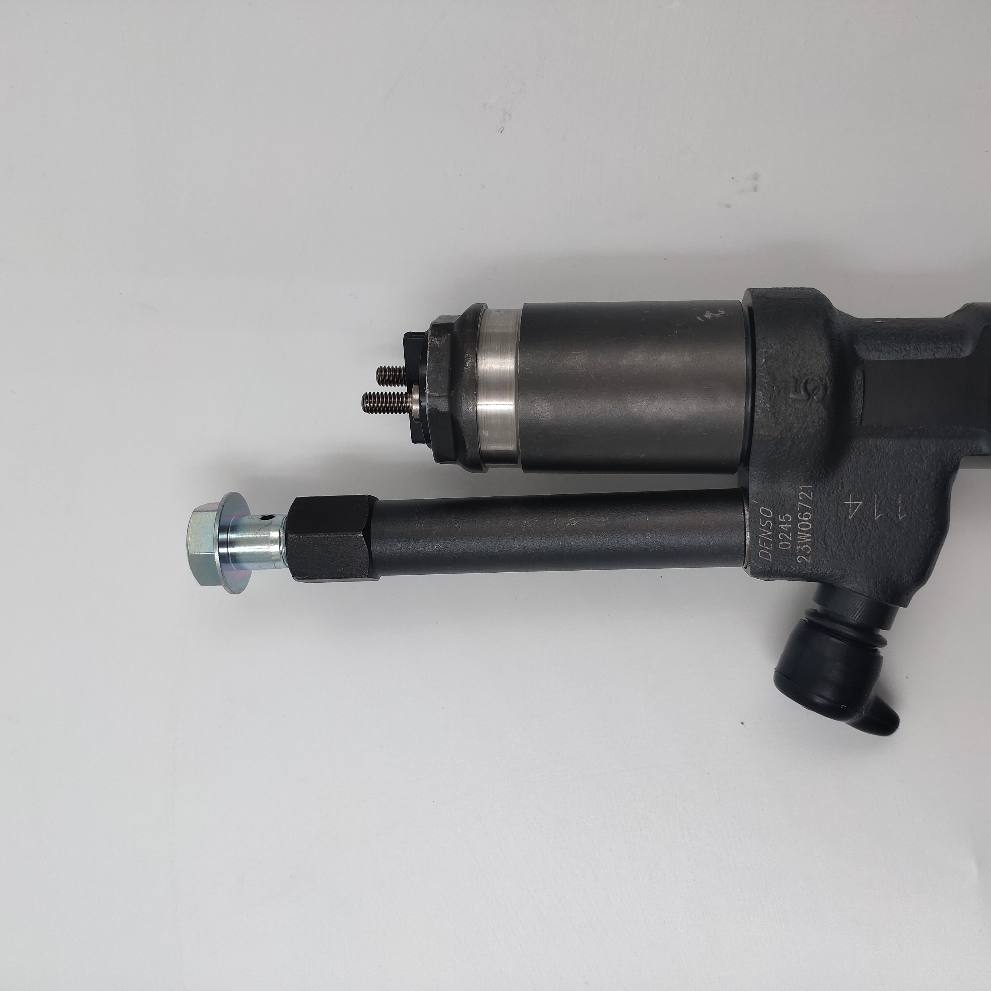 diesel fuel injector common rail injector nozzle 095000-0243  095000-0240  095000-0245 for HINO engine