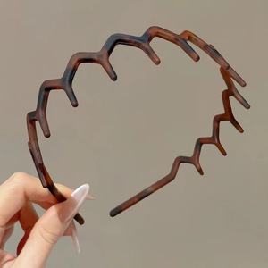 <span class=keywords><strong>Serre</strong></span>-têtes en zigzag pour femmes, adolescentes et hommes, bandeaux en plastique à dents fines en zigzag, <span class=keywords><strong>serre</strong></span>-têtes antidérapants noirs avec <span class=keywords><strong>peigne</strong></span> - Product Image 5