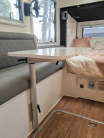 Nouvelles pièces de performance pour pied de table de camping-car caravane remorque-rotation et levage pour cadre de table intérieur