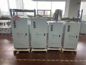 Regulador de voltaje trifásico de alta precisión 15KVA/20KVA/Estabilizador <span class=keywords><strong>Servo</strong></span> Motor Control <span class=keywords><strong>AVR</strong></span> - Product Image 5
