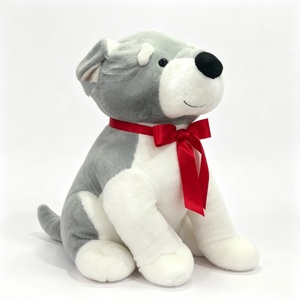 Peluche de perro sentado personalizado con lazo rojo, lindo peluche de cachorro gris y blanco, peluche suave de bulldog con cinta roja - Product Image 1