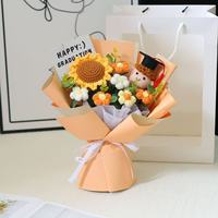 Pasokan Pabrik Buket Wisuda Benang Wol Bunga Rajut Buatan Tangan Tahan Lama dengan Tas Hadiah untuk Hari Ibu Paskah Natal