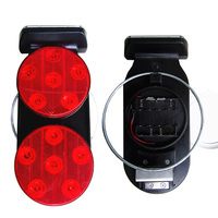 Feu de signalisation solaire haute intensité avec coque réfléchissante pour cône de signalisation de toutes tailles, construction en plastique, sécurité routière