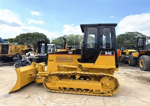 Bulldozer Caterpillar D4C <span class=keywords><strong>d</strong></span>'<span class=keywords><strong>occasion</strong></span> en excellent état – Équipement de construction de seconde main de qualité supérieure à prix avantageux - Product Image 4