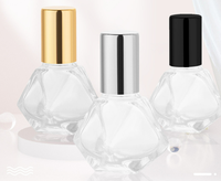 Flacons de parfum en verre à vaporisation plate vintage uniques de luxe en gros rechargeables de 8 ml avec bouchon à vis pour les sérums de soin de la peau