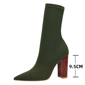 Bottines pour femmes à talon épais en matériau extensible mi-mollet - Product Image 5