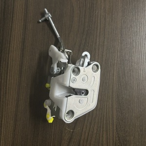 มือจับประตูหลังซ้าย Daewoo Tico รุ่น 82302A62D04-000 สำหรับเปลี่ยนซ่อมใหม่ - Product Image 2