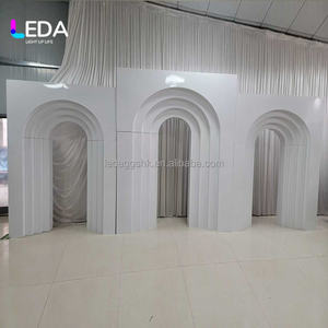 LEDA Ensemble d'arches métalliques blanches chaudes pour scène de mariage, support de toile de fond carré, décoration de scène, support de toile de fond pour événements - Product Image 1
