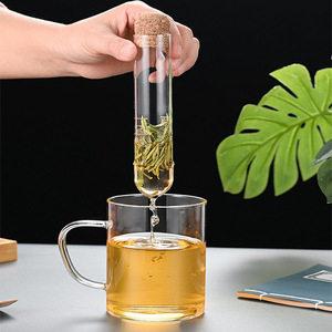 Infusore per Tè in Vetro Borosilicato ad Alta Resistenza, Portatile e Riutilizzabile, con Coperchio in Sughero, Design a Provetta - Product Image 5