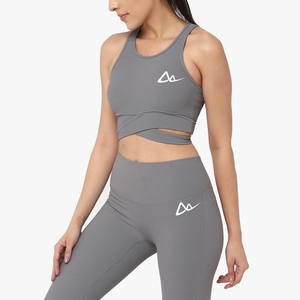 Diseña Tu Propio Conjunto de Yoga para Mujer - Conjunto Deportivo de 2 Piezas con Cintura Elástica, Logotipo Frontal, Secado Rápido y Transpirable - Product Image 6