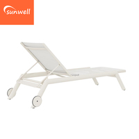 Chaise longue moderne en aluminium résistante aux UV, empilable, inclinable, avec roulettes, pour piscine, patio, jardin, hôtel
