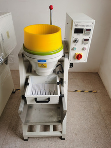 Machine de <span class=keywords><strong>polissage</strong></span> centrifuge Machine de <span class=keywords><strong>polissage</strong></span> centrifuge Style <span class=keywords><strong>Otec</strong></span> Machine de finition de disque centrifuge à petit écart réglable - Product Image 3