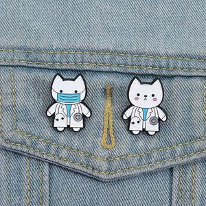2 gaya Mode hadiah dokter lencana logam kucing lembut Pin Enamel kustom Pin perawat medis lencana - Product Image 3