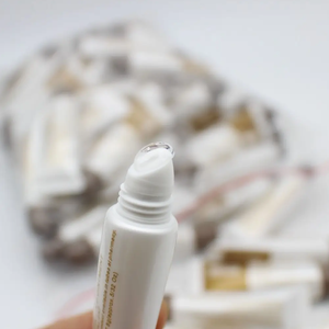 Crema de recuperación de cuidado posterior de tatuaje Microblading de MASSA, <span class=keywords><strong>pomada</strong></span> de <span class=keywords><strong>vitamina</strong></span> A y D para reparación de tatuajes, maquillaje y accesorios de maquillaje permanente - Product Image 2