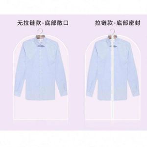 Sac de rangement pour vêtements enroulable Closet Best pour costume - Product Image 3