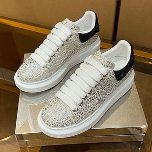 Nouveau modèle 2026 – Baskets de luxe en cuir pour hommes et femmes, personnalisables avec logo, souples, confortables, pour la marche, la course et le sport - Product Image 1