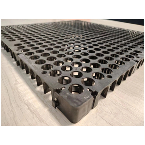 Cellule de drainage en PP pour <span class=keywords><strong>béton</strong></span>, certifiée CE, conforme ASTM, 50x50cm, en plastique, pour la collecte des <span class=keywords><strong>eaux</strong></span> de pluie dans les jardins, parcs, sous-sols et toitures modernes - Product Image 2