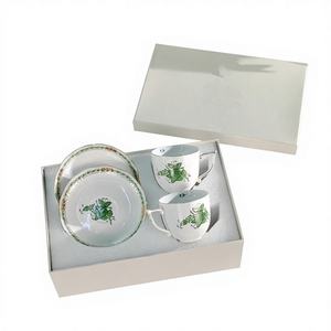 Tasse et soucoupe doubles en porcelaine fine européenne à motif végétal nordique classique, quatre couleurs, avec coffret cadeau écologique, pour cadeaux, 250 ml - Product Image 1