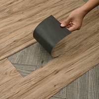 Revêtement de sol en vinyle à pose libre LVT à grain de bois de 4,5 mm, colle à sec