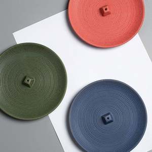 Porte-bâtons d'encens Macaron créatif, encens en céramique, plaque de collection de cendres, base d'encens de style japonais pour la décoration intérieure - Product Image 1