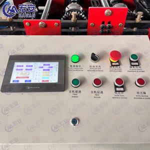 Unité de formage de tuyaux d'évacuation des eaux pluviales en acier inoxydable avec PLC et réservoir sous pression - Product Image 4