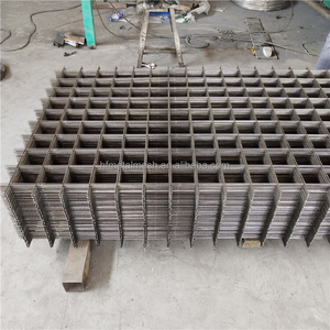 Grillage en acier galvanisé soudé à maille plate avec services de découpe et de soudage pour la protection des animaux et les bâtiments - Product Image 2