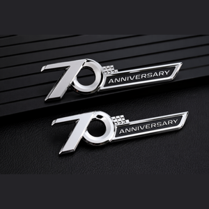 Emblema Metálico 3D con Logotipo del 70 Aniversario, Adhesivo Decorativo para Auto, Accesorios para Land Cruiser Edición 70, Repuesto - Product Image 3