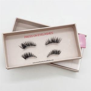 <span class=keywords><strong>Faux</strong></span> <span class=keywords><strong>Cils</strong></span> Naturels Effet 3D Auto-Adhésifs Légers à Bande Complète pour Usage Quotidien – Multipack Pré-Encollés - Product Image 1