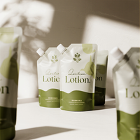 Logo personnalisé imprimé feuille d'aluminium lotion crème de soin pour la peau recharge d'huile essentielle sac pochette d'emballage avec bouchon de bec de buse
