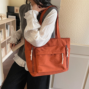 Nouvelle Arrivée 2026 – Sac à Bandoulière Tendance Printemps/Été, Polyvalent, Grande Capacité, Style Coréen, Sac à Main Niche et Rétro - Product Image 3