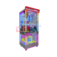 Jouet en peluche Machine Arcade Grue Griffe Machine Jeux à jetons dans un terrain de jeu d'amusement à vendre