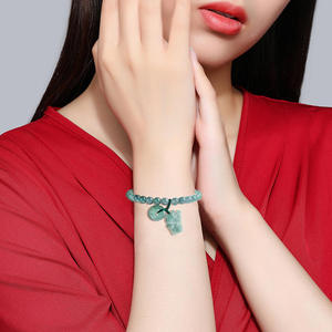หยกธรรมชาติสีน้ำเงิน หยกนำโชค สร้อยข้อมือหยก แฟชั่นสำหรับผู้ชายและผู้หญิง ขายส่ง SL99 - Product Image 5