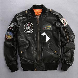 <span class=keywords><strong>Chaqueta</strong></span> de <span class=keywords><strong>Cuero</strong></span> de Oveja para <span class=keywords><strong>Hombre</strong></span> con Cuello Alto y Múltiples Etiquetas Bordadas - Product Image 4
