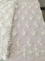 Nuevo Diseño de Tela de Encaje 3D para Novias, Tela de Encaje Bordada con Perlas y Flores 3D y Pedrería para Vestido de Novia