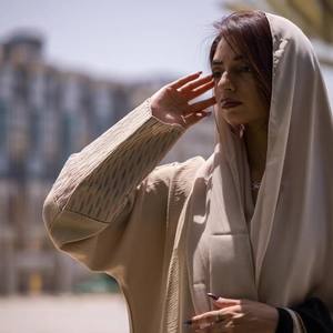 קרם ייחודי אבאיה עיצוב חדש האחרון מעצב בגדי נשים - Product Image 4